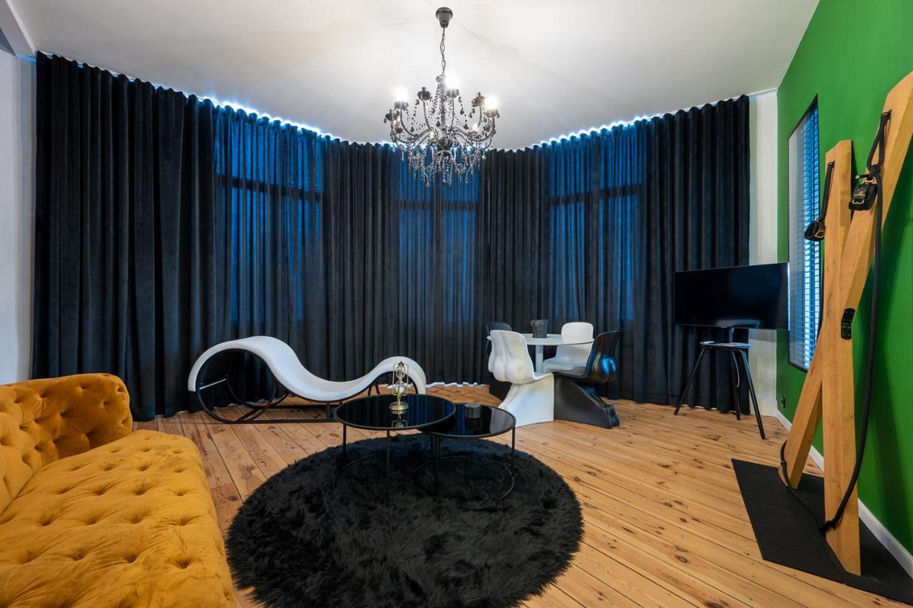 Appartement The Rabbit Hole - Romantic With Adult Playroom Anvers