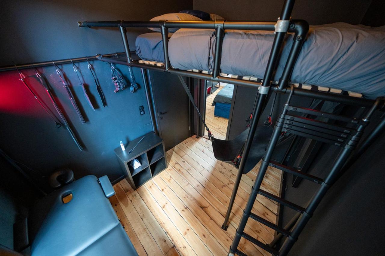 The Rabbit Hole - Romantic With Adult Playroom * Anvers
